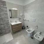 בית הארחה Skycity 2 נאפולי