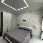 בית הארחה Skycity 2 4*