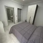 Skycity 2 בית הארחה