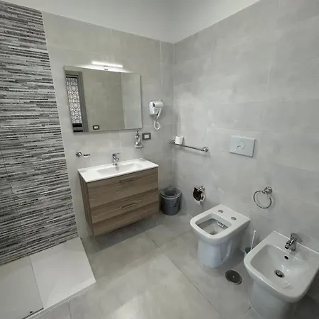 Casa de hóspedes Skycity 2 Nápoles