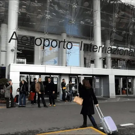 Konukevi Skycity 2 Napoli