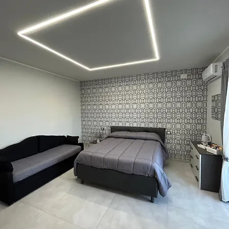 Skycity 2 Konukevi 4*